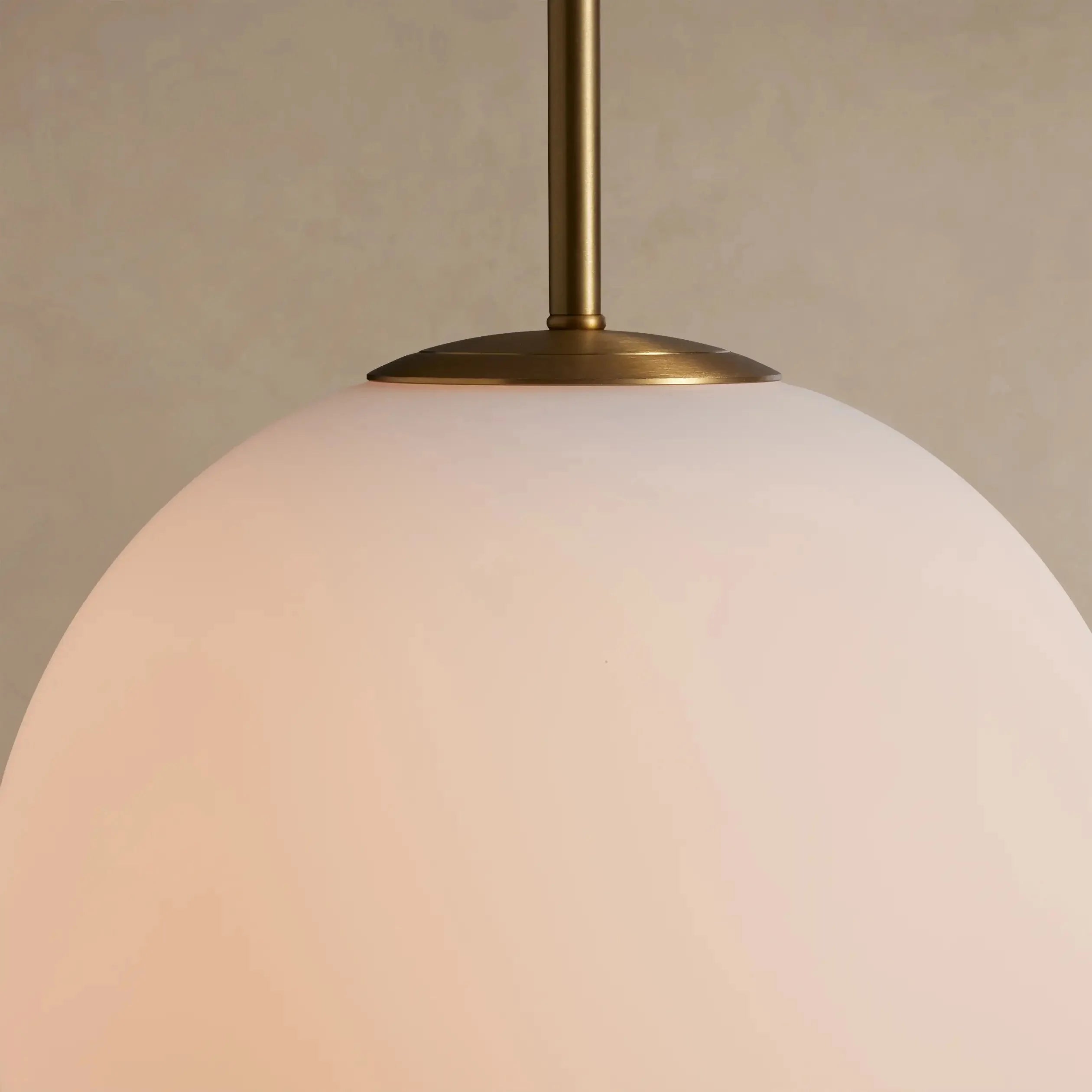 Runa Pendant