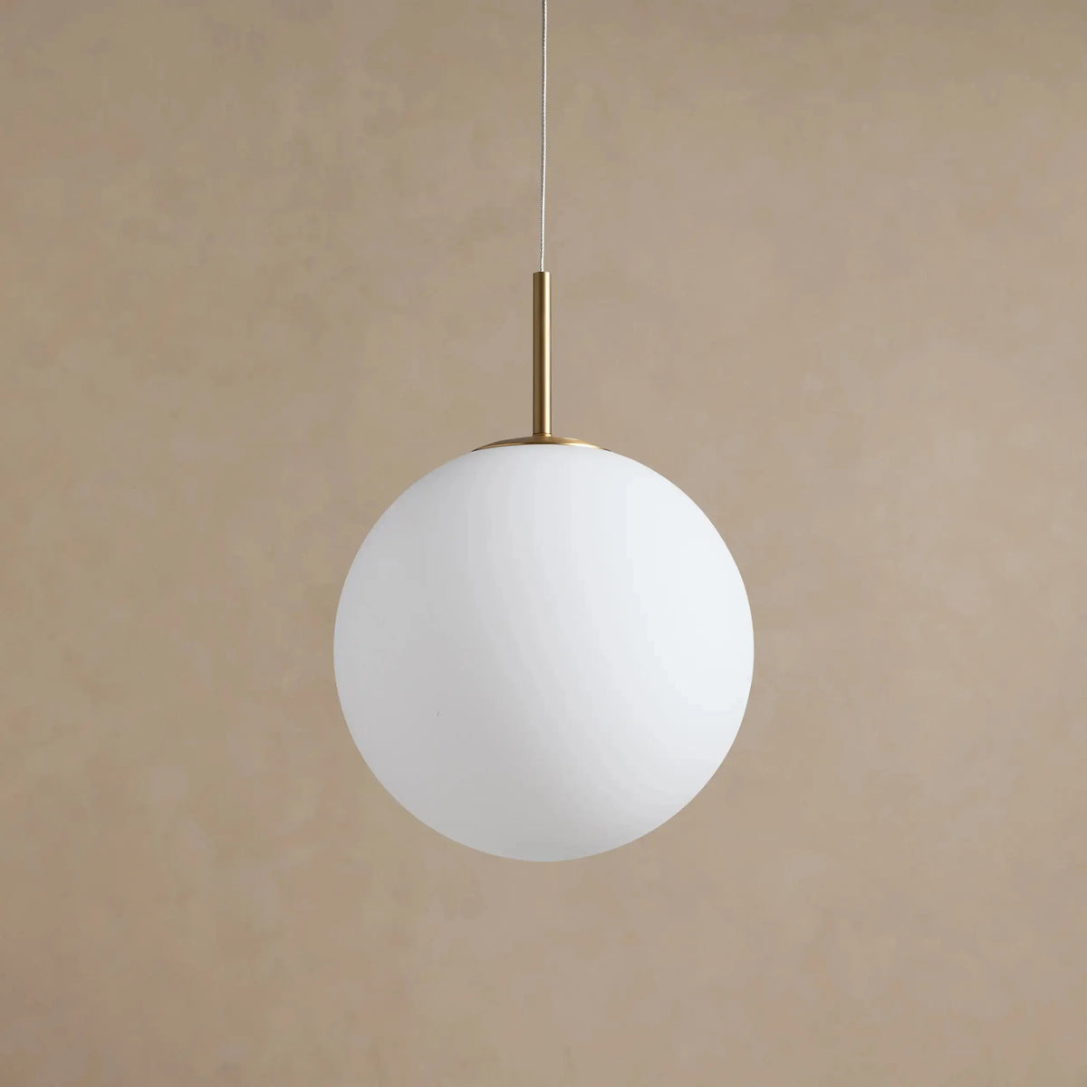 Runa Pendant