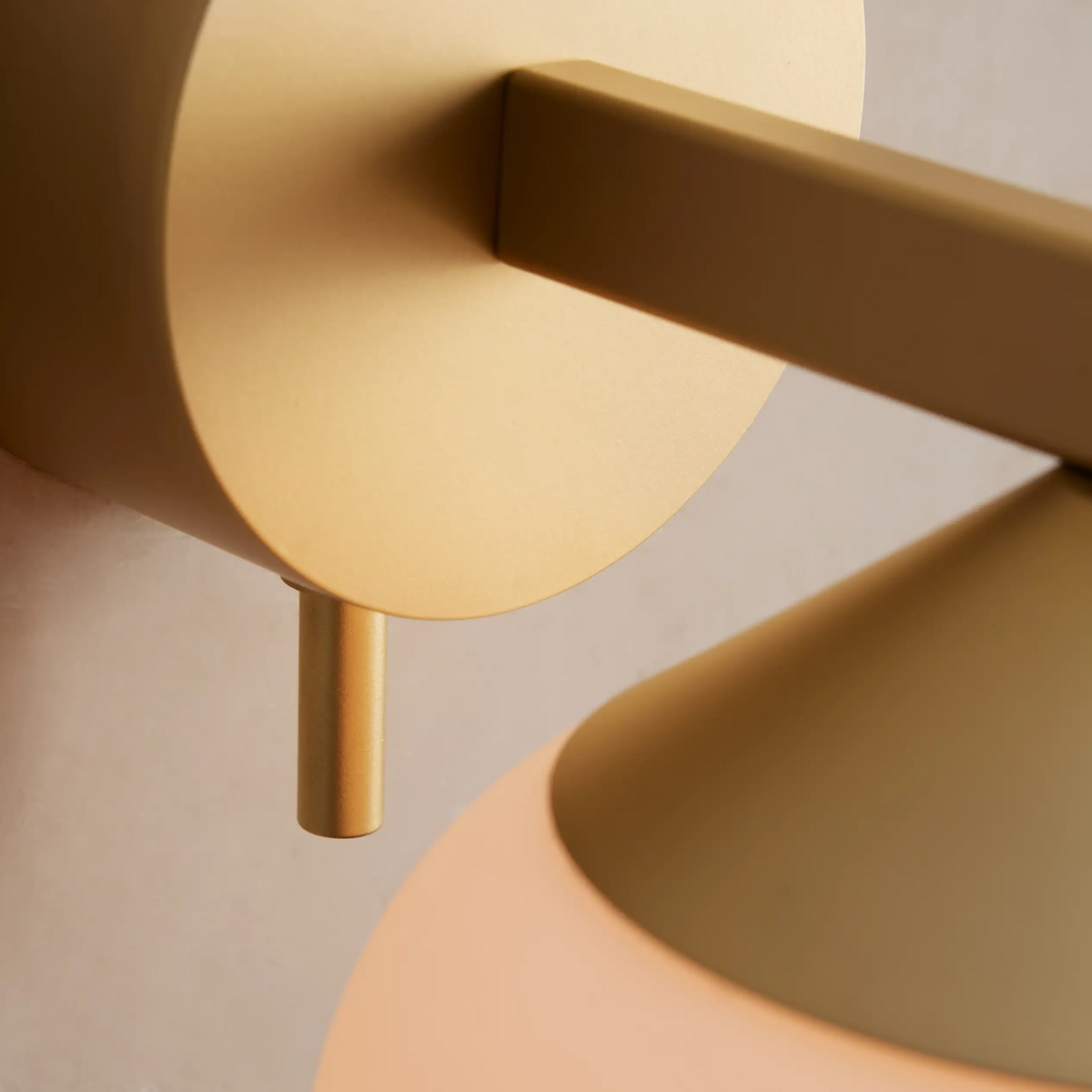 Lux Sconce
