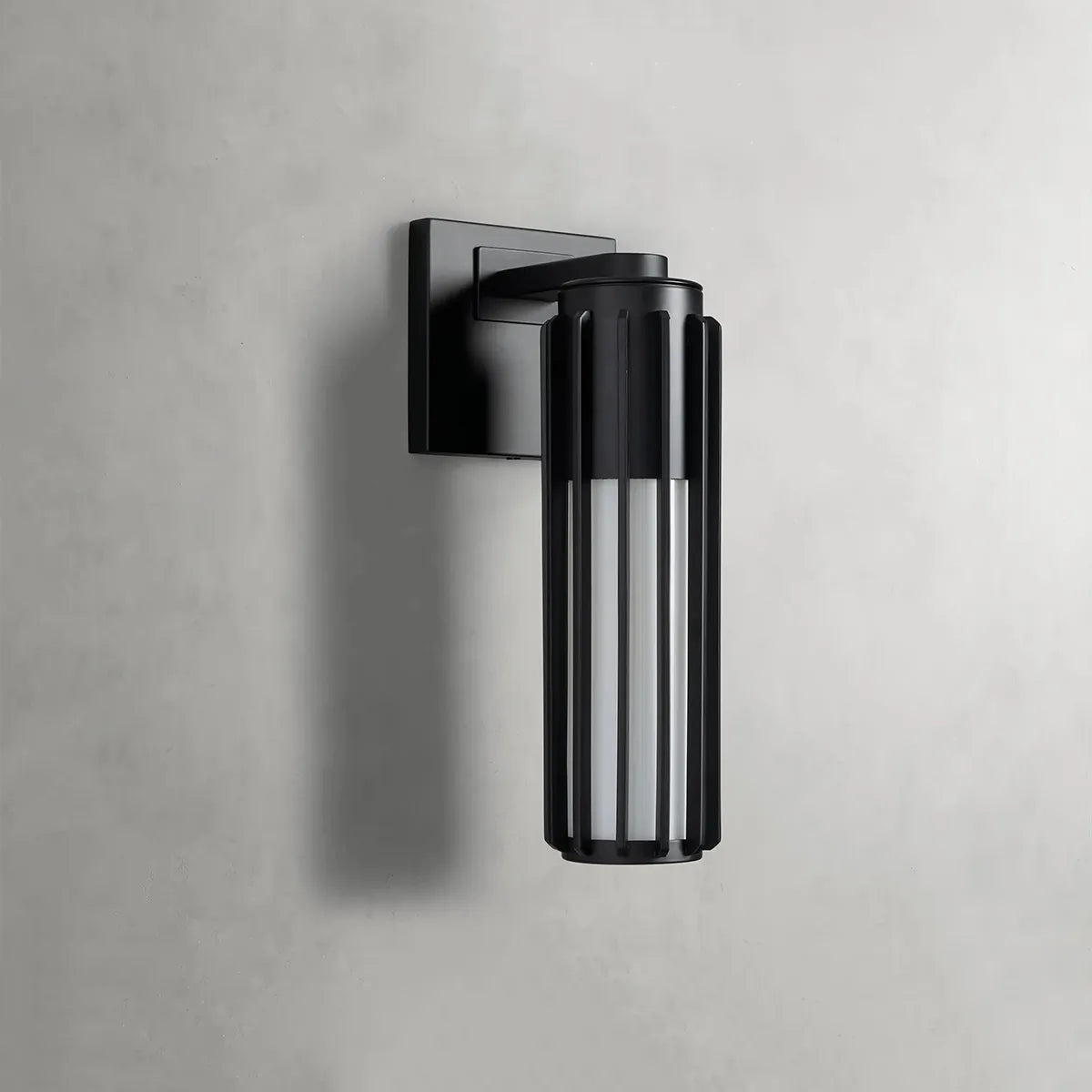 Lake Outdoor Sconce