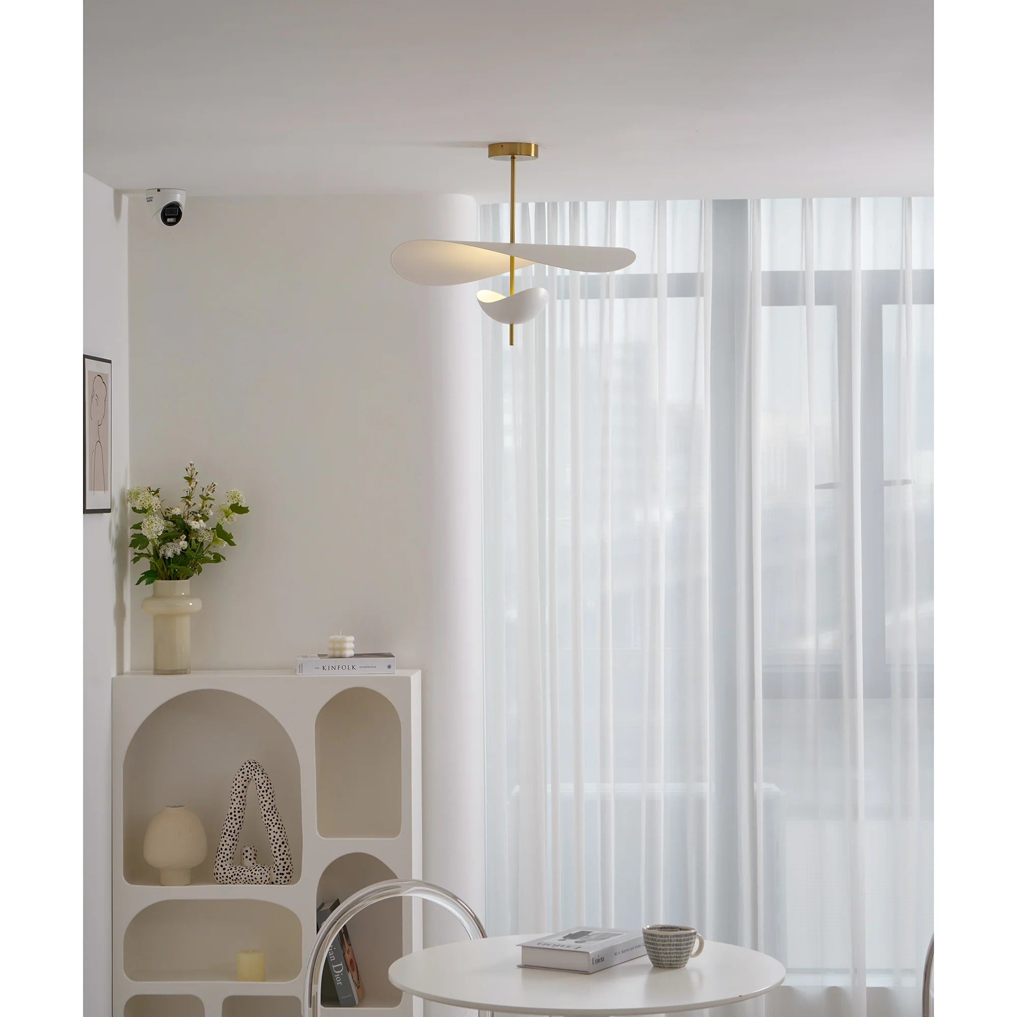 Unorara Nordic Floating Pendant Lamp