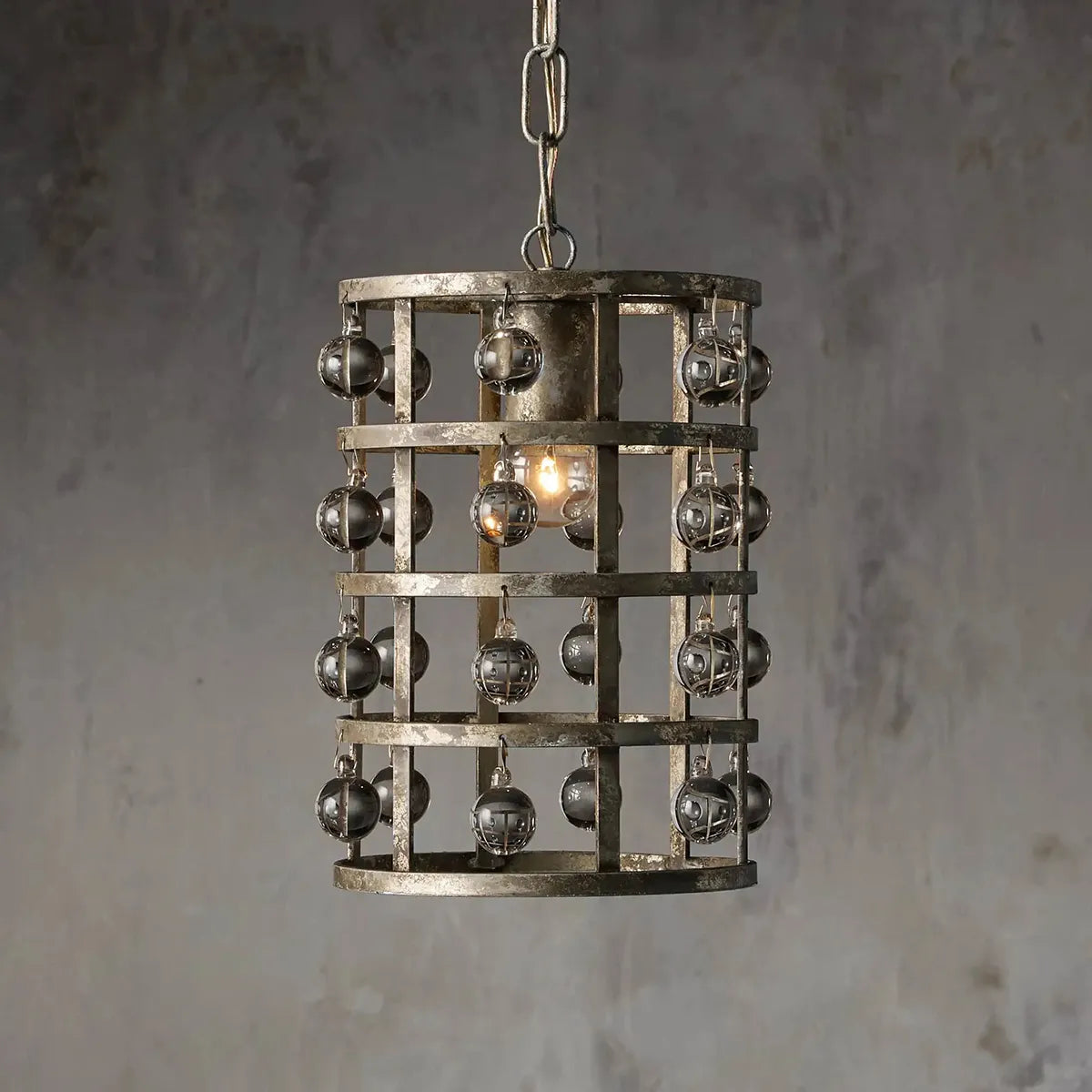 Zara La Cage Pendant