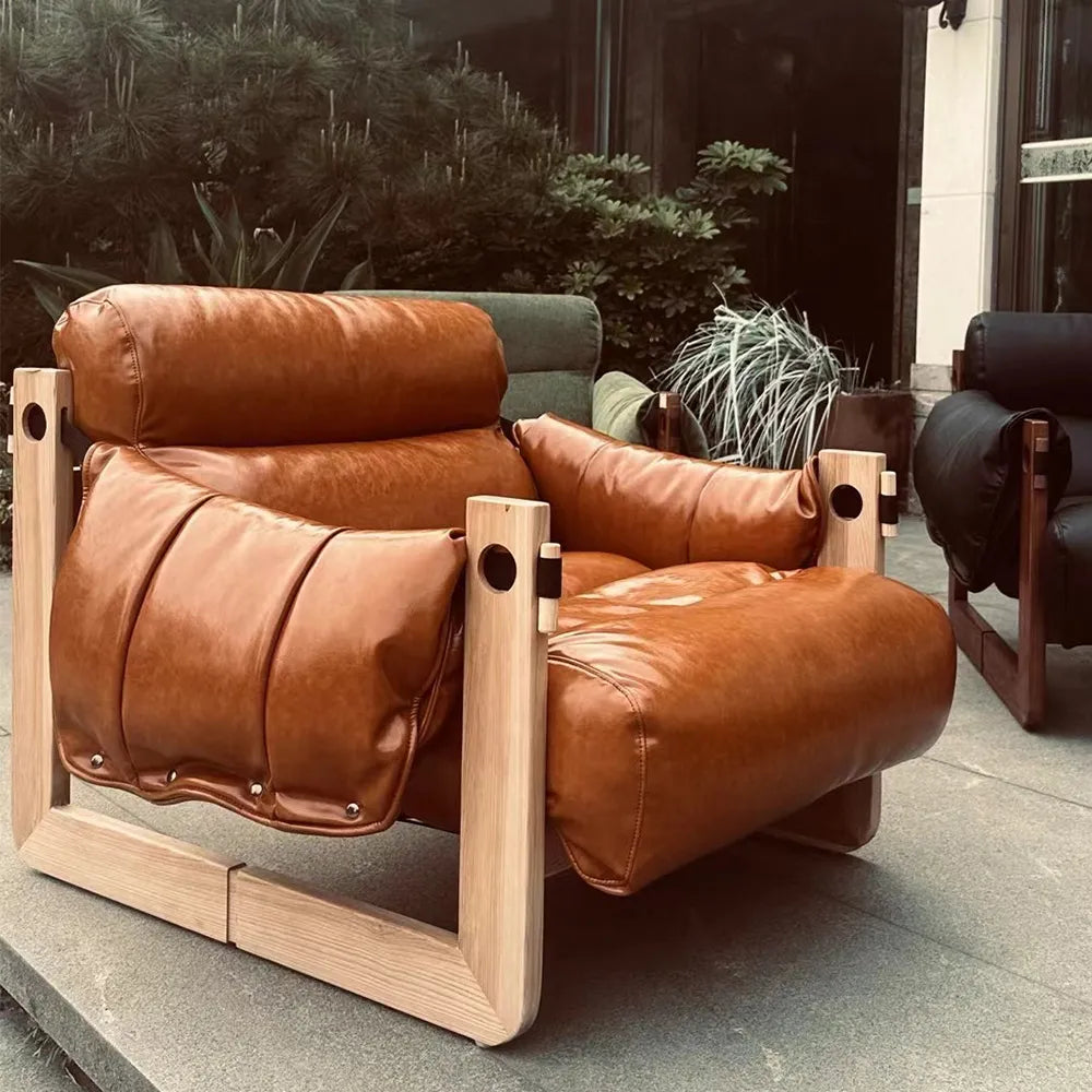 Asa Lounge with Knot-Free Ash Wood for a Comfortable Sofa Chair