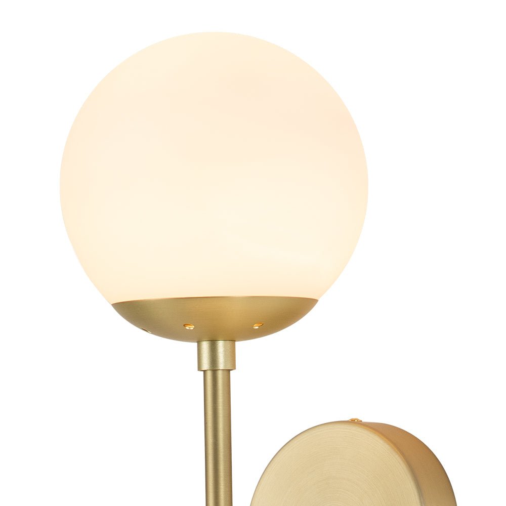 Hjarta Minimalist Glass Wall Sconce