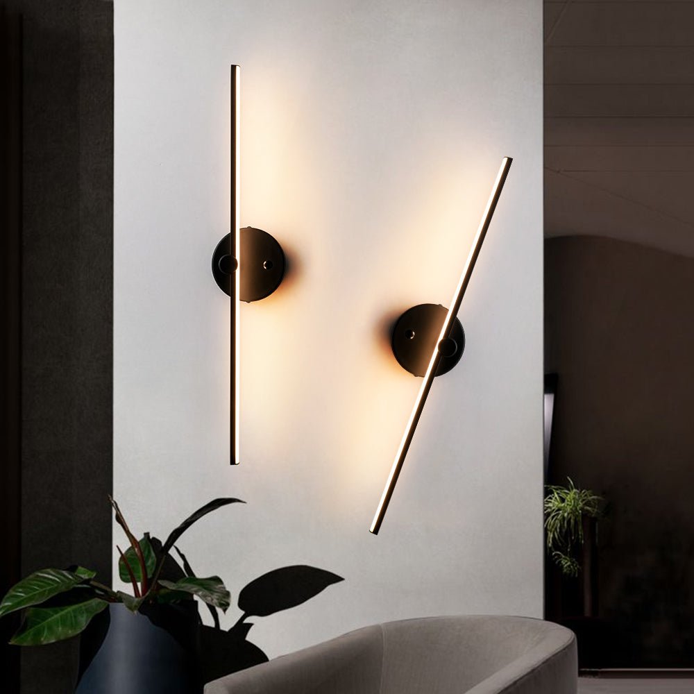 Xenial Rotatable Linear Strip Metal Vanity Lamp Picture Light