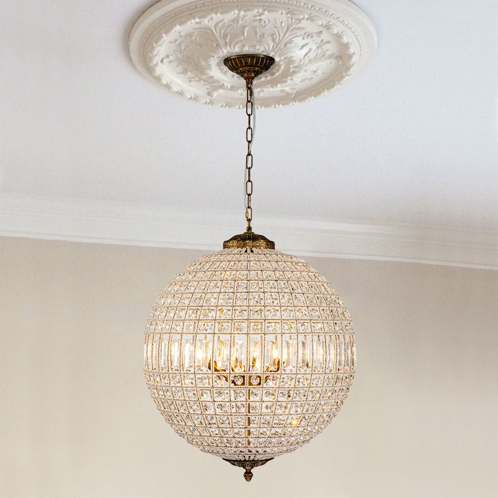 Roligt Vintage Globe Brass Crystal Chandelier