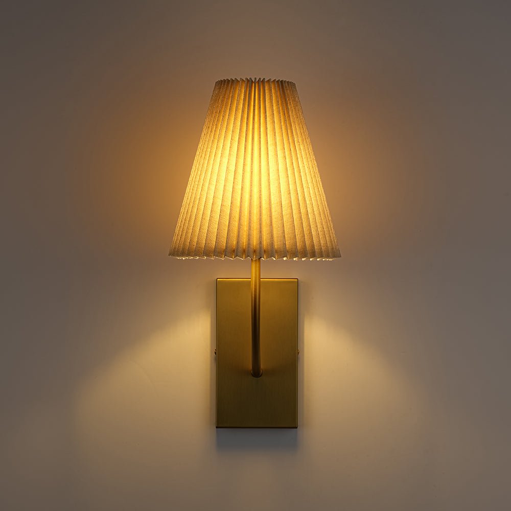 Gloruvum Elegant Pleated Fabric Wall Lamp
