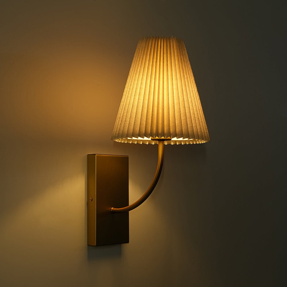 Gloruvum Elegant Pleated Fabric Wall Lamp