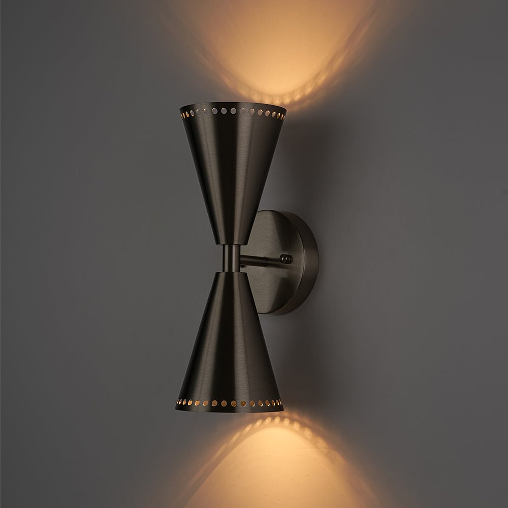 Nordulix Mid-Century Modern Metal Wall Sconce