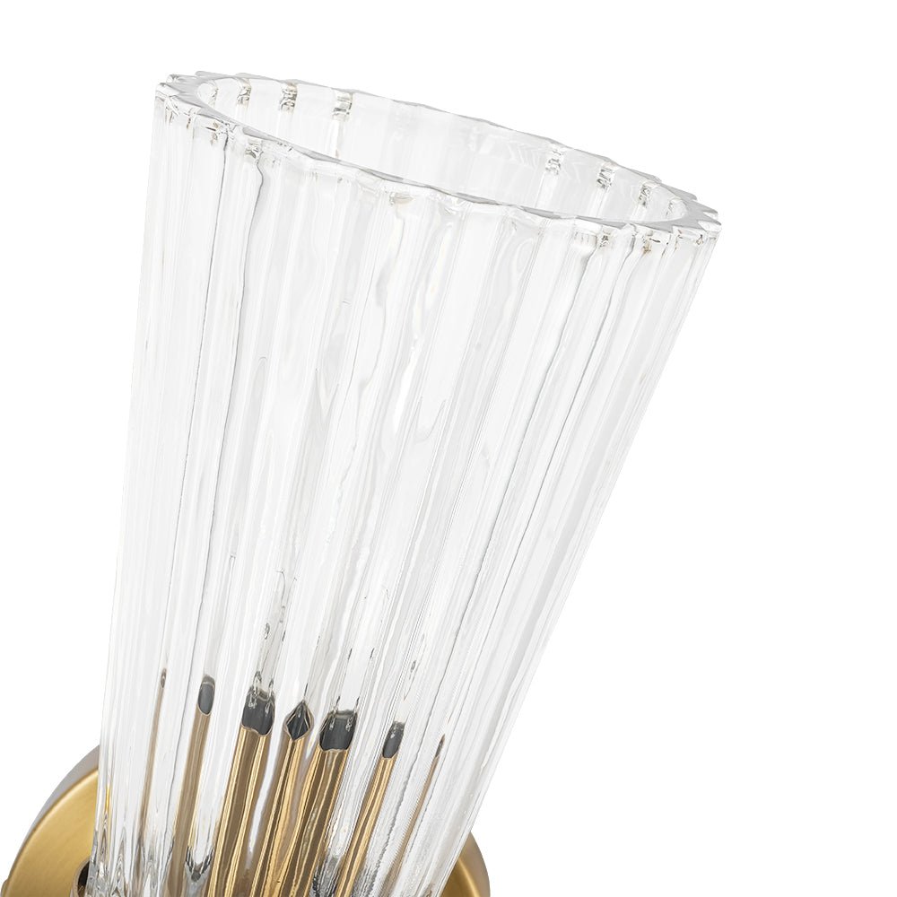 Nordvind Modern Ribbed Hourglass Glass Wall Lamp