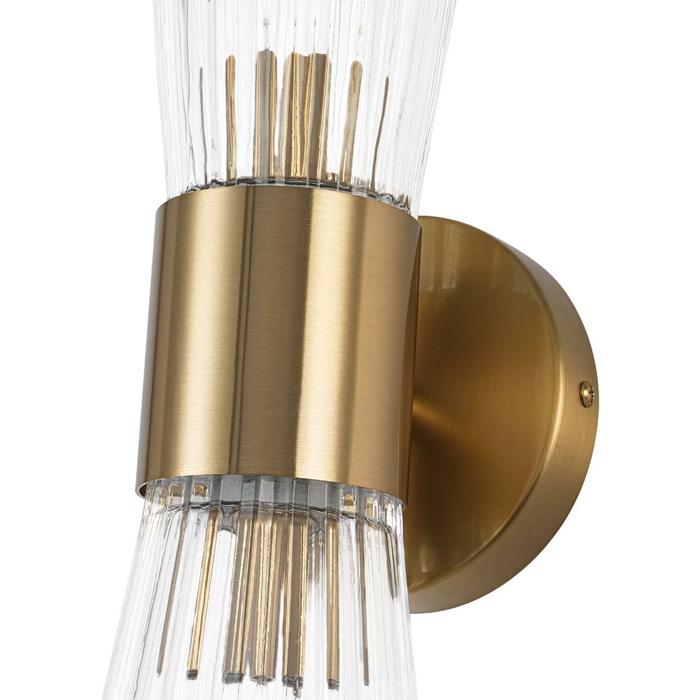 Nordvind Modern Ribbed Hourglass Glass Wall Lamp