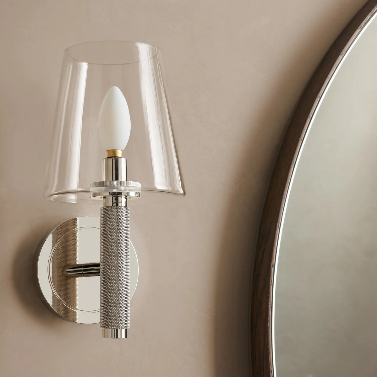 Leni Sconce
