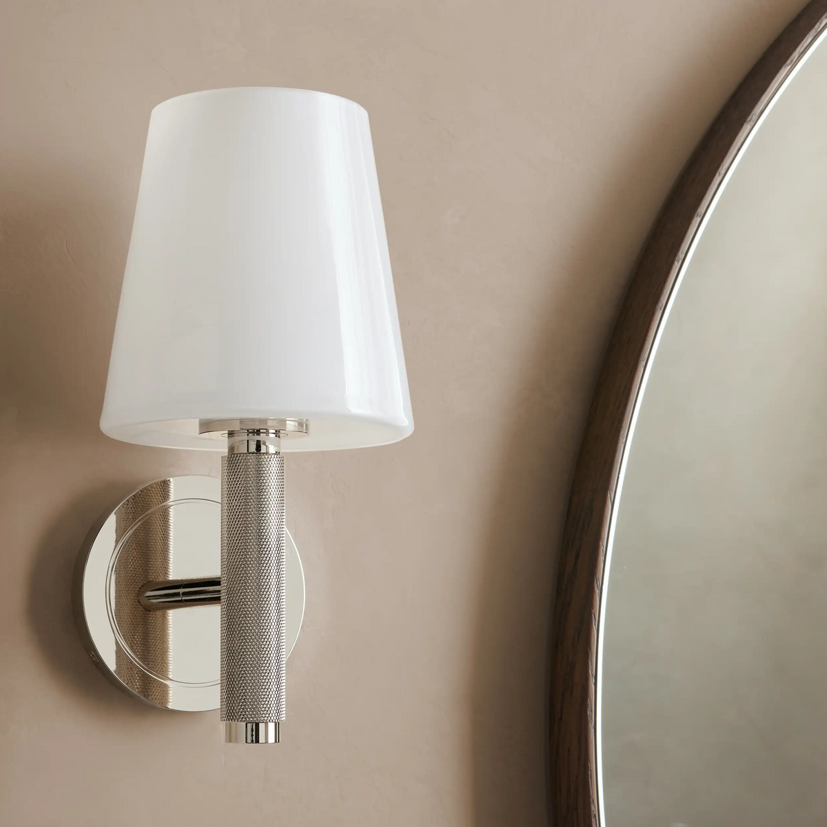 Leni Sconce