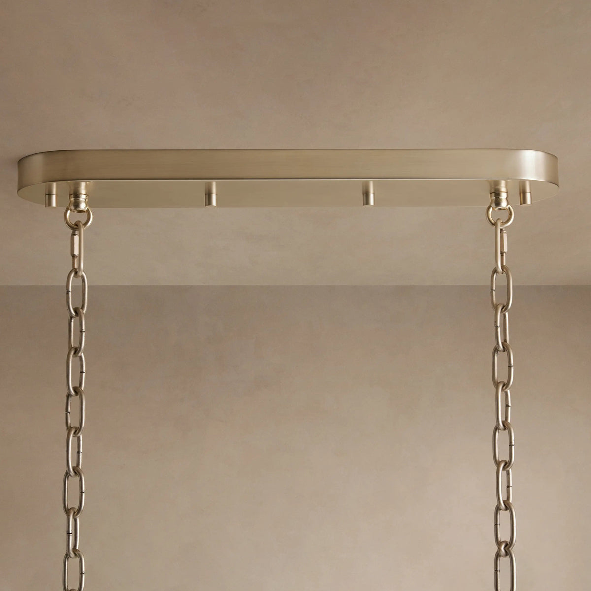 Leo Linear Chandelier