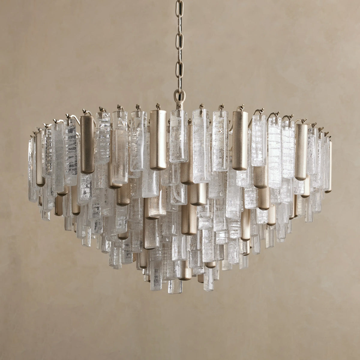 Pavo Round Chandelier