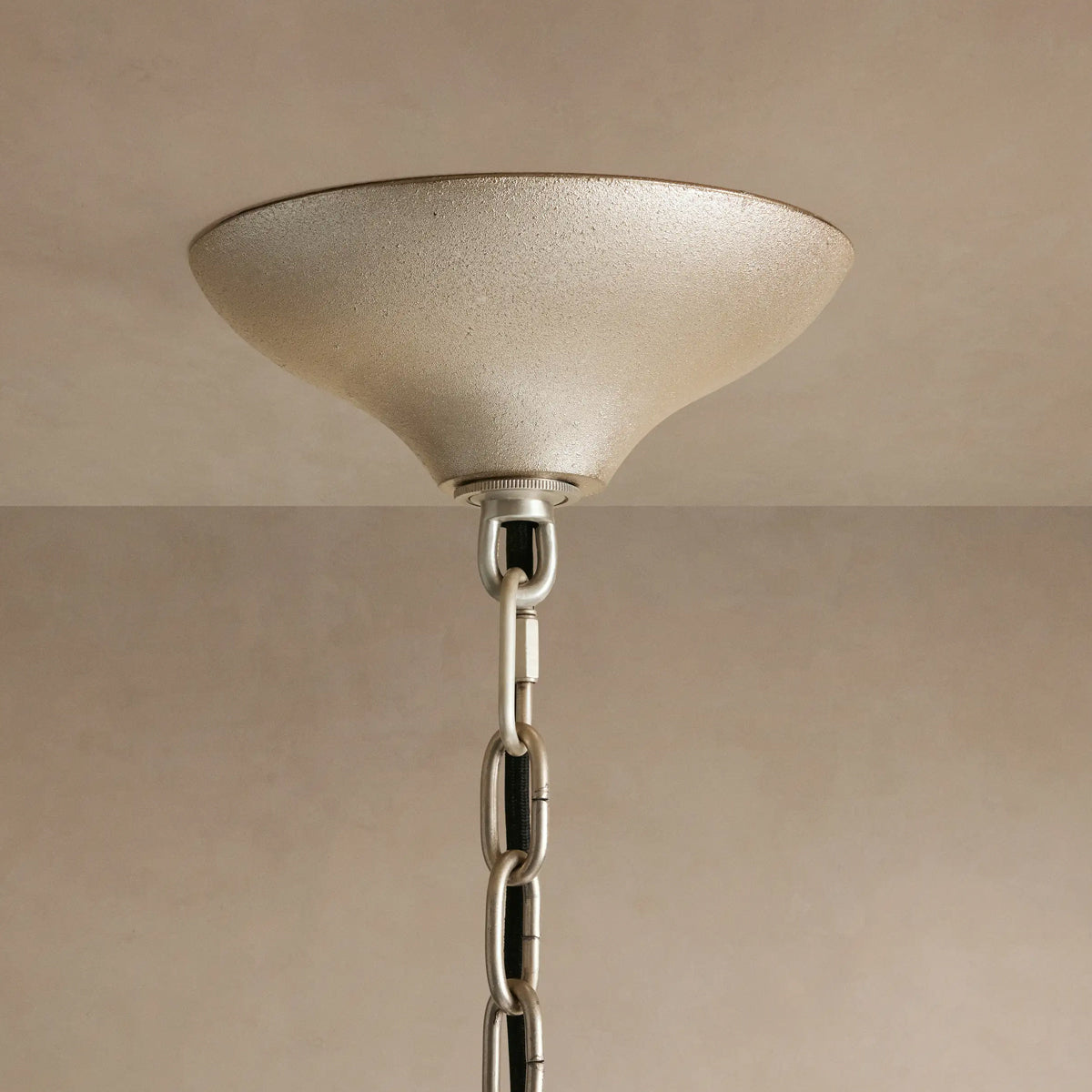 Pavo Round Chandelier