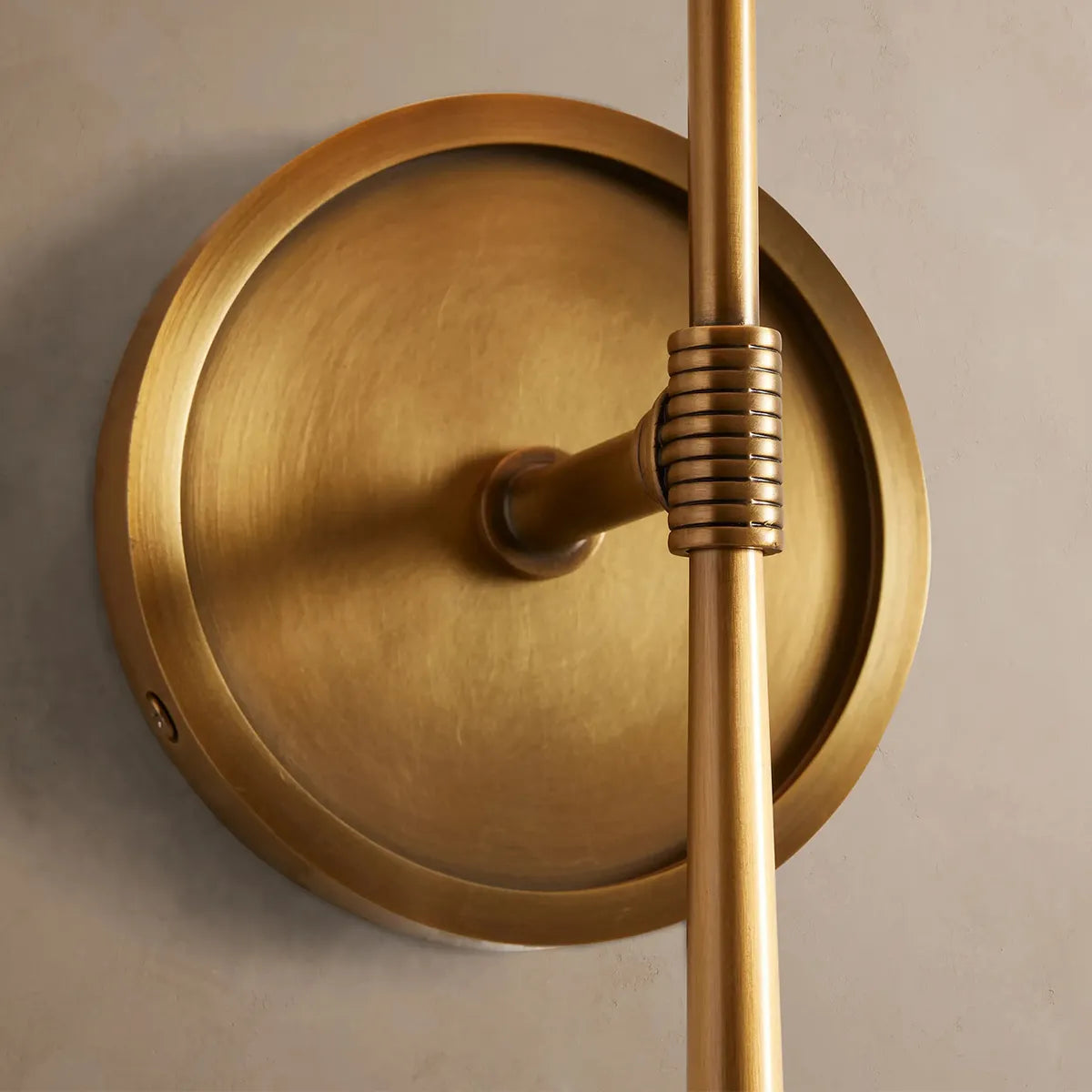 Gaia Sconce