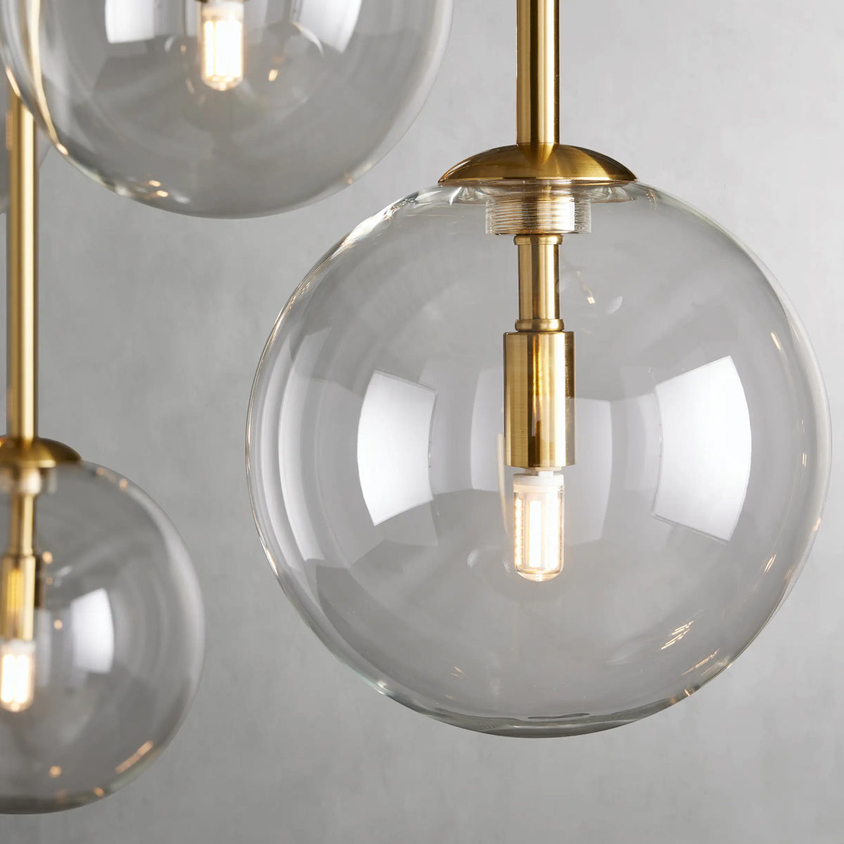Reina Linear Chandelier