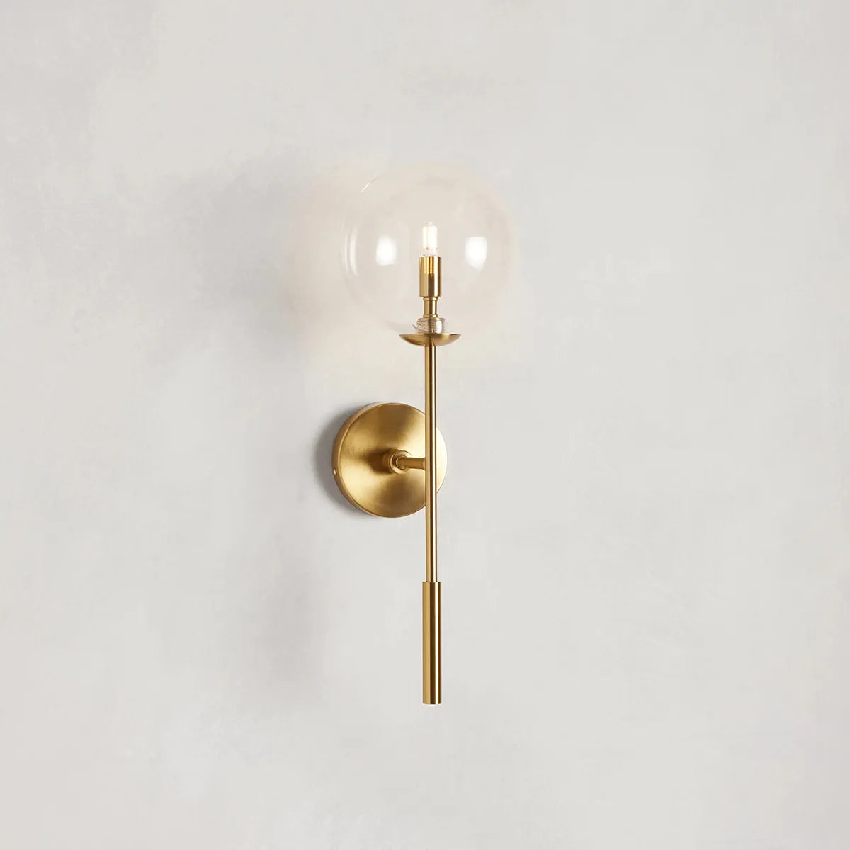 Una Sconce