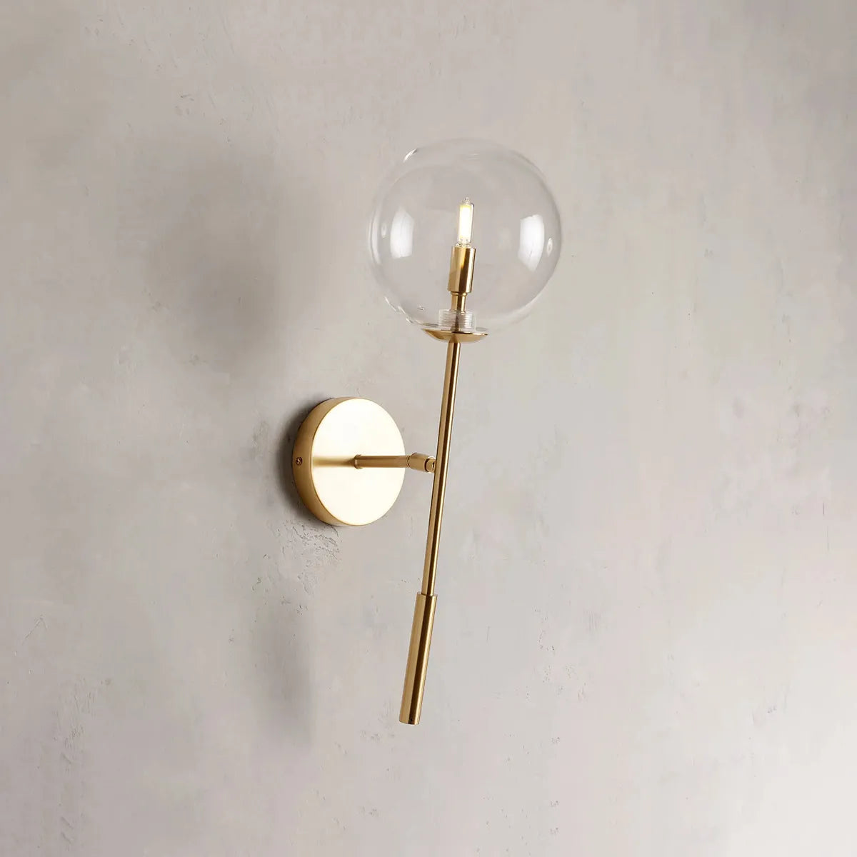 Una Sconce
