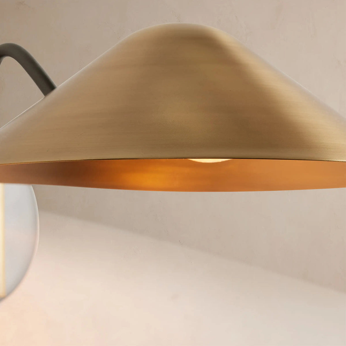 Vale Sconce