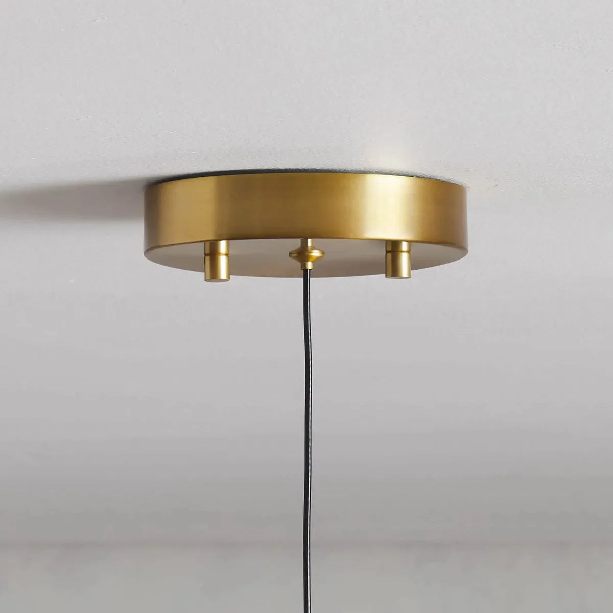 Hux Pendant