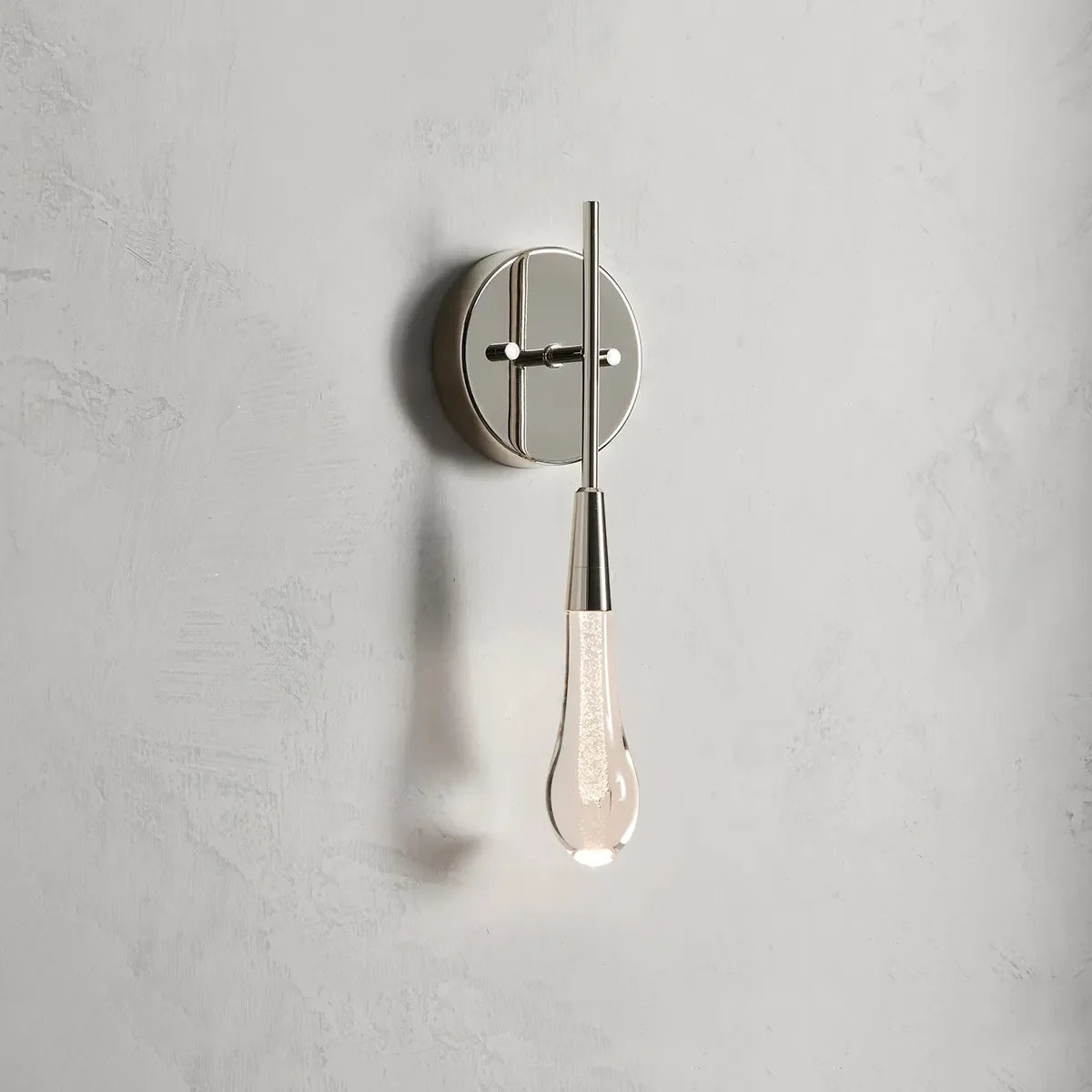 Nia Sconce