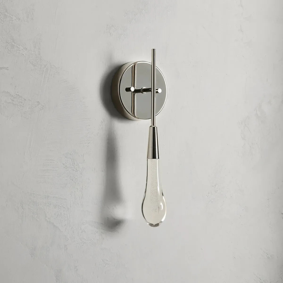 Nia Sconce
