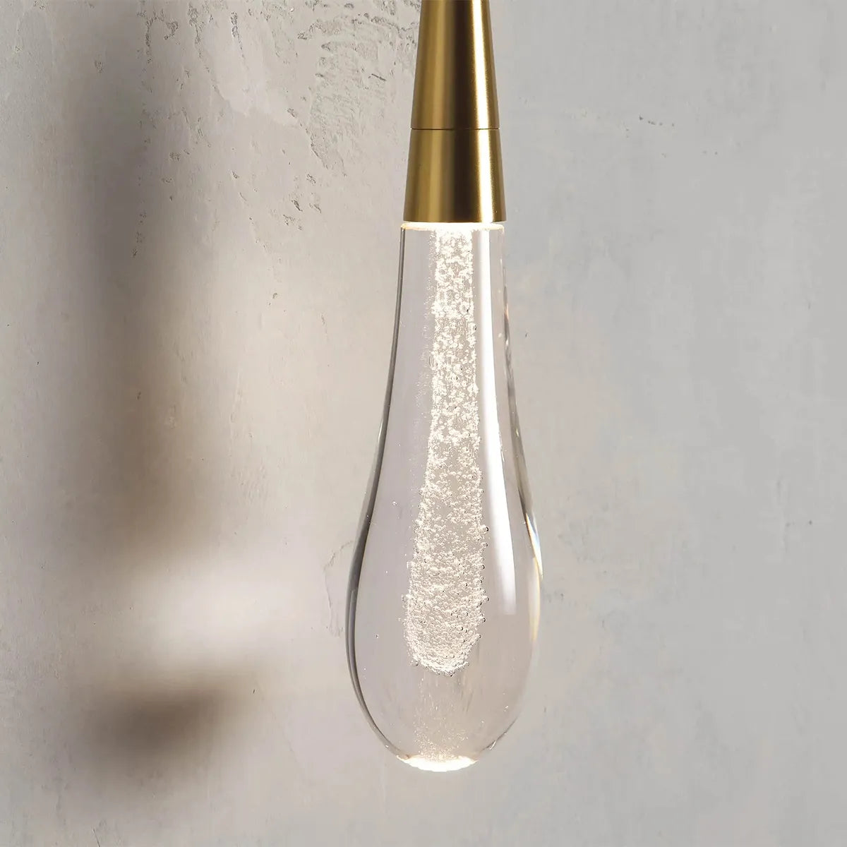 Nia Sconce