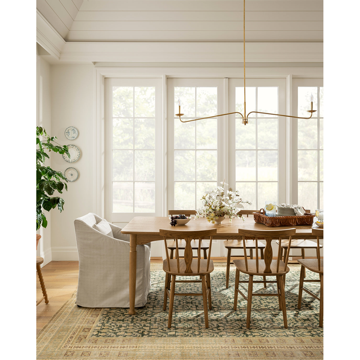 Rio Linear Chandelier